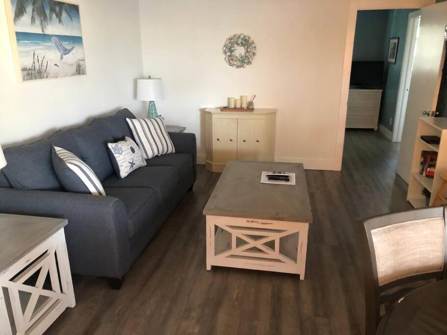Aloha Apartments On The Intracoastal-Walk To The Beach Помпано Бийч Екстериор снимка