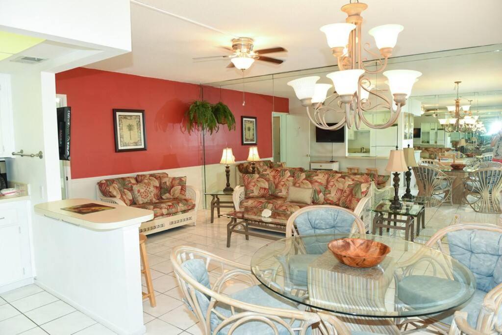 Aloha Apartments On The Intracoastal-Walk To The Beach Помпано Бийч Екстериор снимка