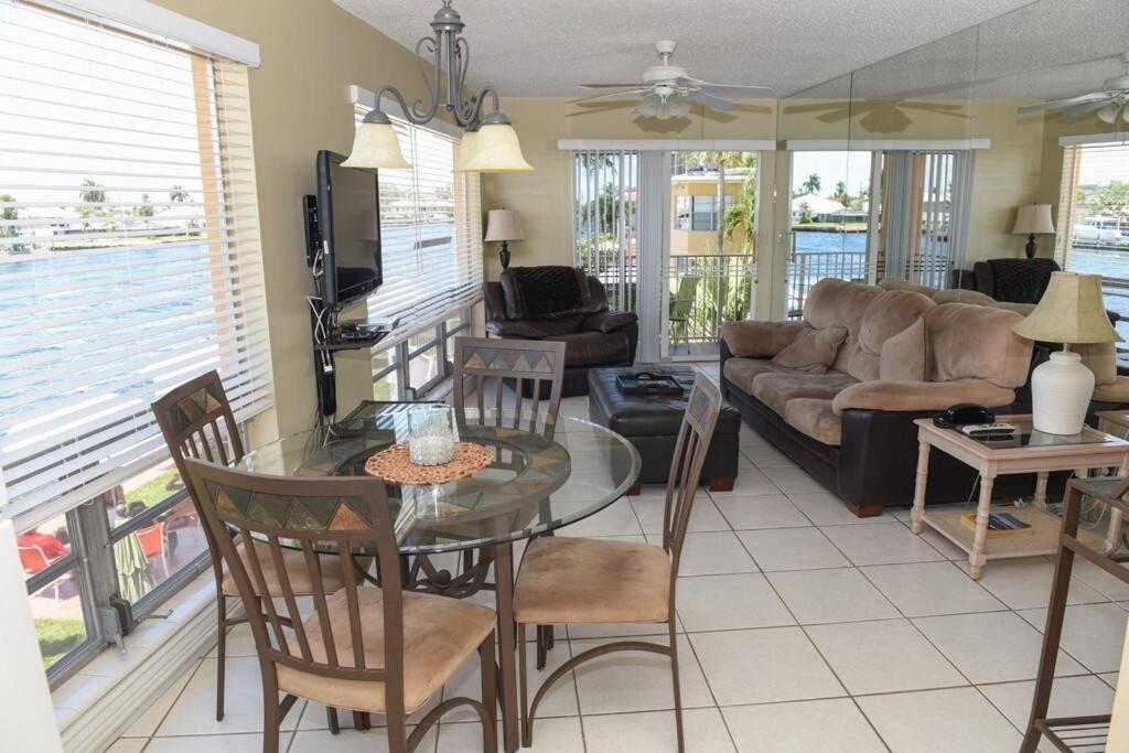 Aloha Apartments On The Intracoastal-Walk To The Beach Помпано Бийч Екстериор снимка